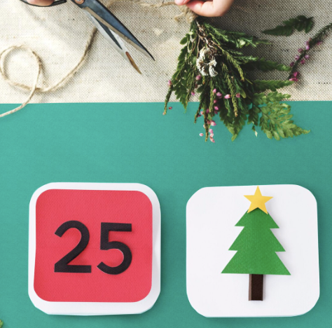 Calendario con fechas destacadas del pago del aguinaldo ISSSTE en noviembre y diciembre.