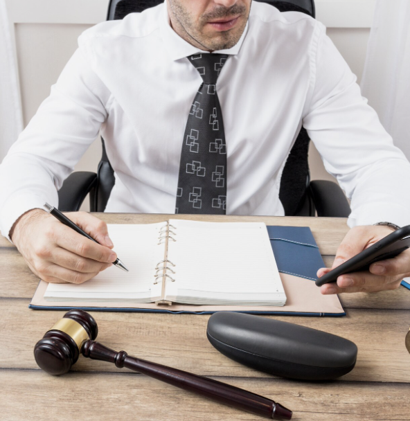 Infografía notificación judicial incumplimiento México elementos documento legal civil 2025